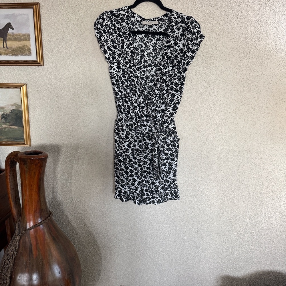 LOFT Black and White Floral Short-Sleeve Romper
